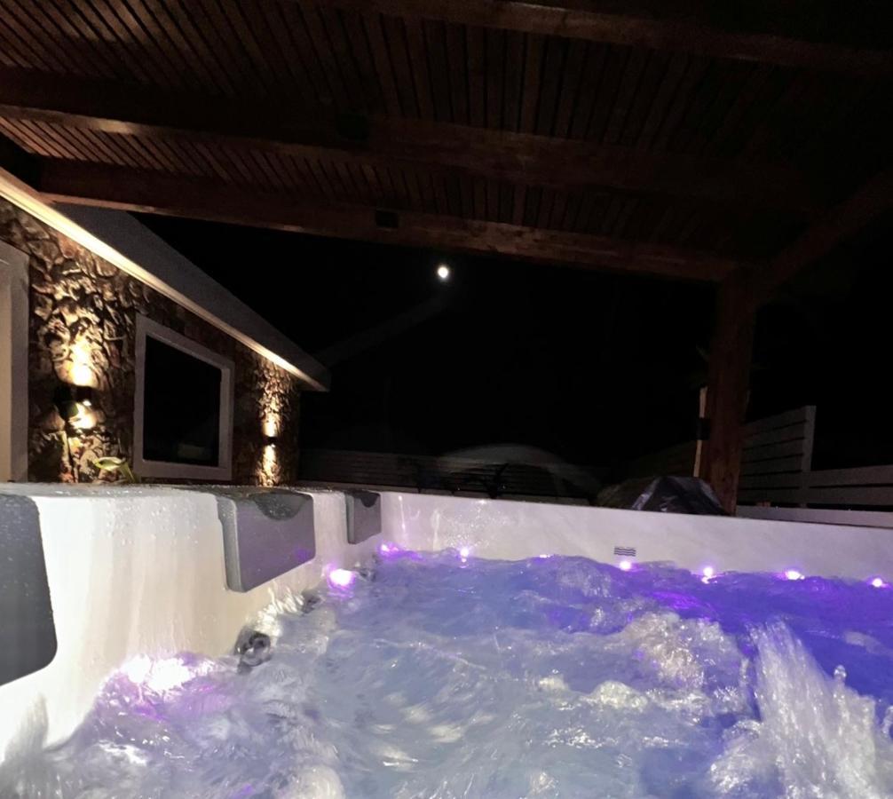 Odyssea View & Hot Jacuzzi Front Appartement *